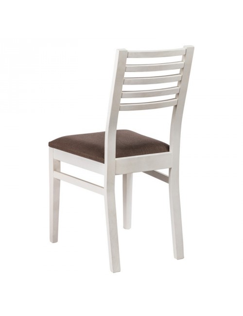 Chair Noa Lelièvre