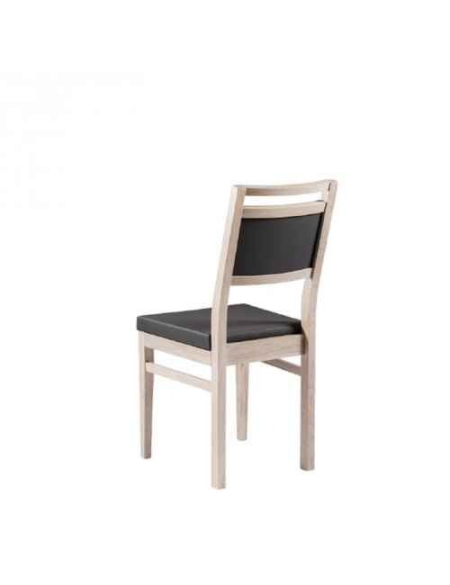 Chair Ambia Lelièvre