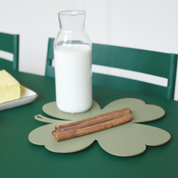 Fermob Trèfle Trivet - 4 colors