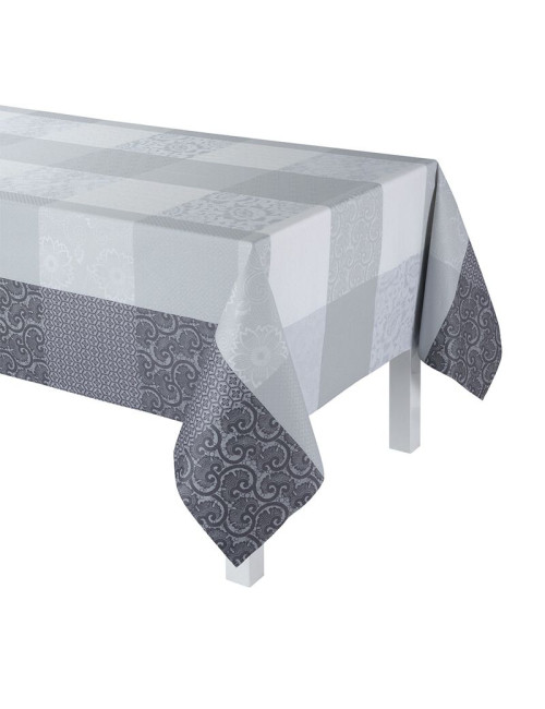 Le Jacquard Français Fleurs de Kyoto tablecloth - 2 colors