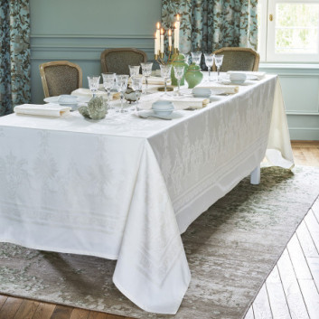 Garnier Thiebaut Beauregard Tablecloth - 2 colors