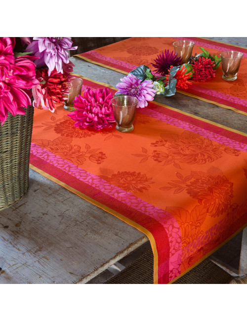 Le Jacquard Français Parfums de Bagatelle Table runner