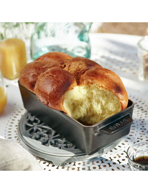 Staub Cake Mould 23x12cm