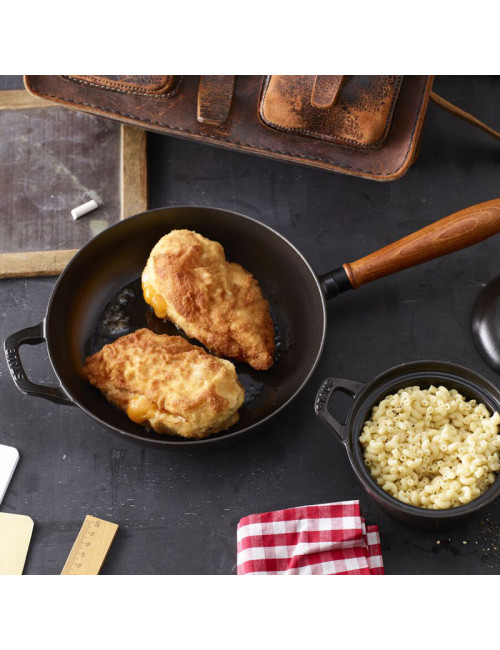 Staub cast iron frying pan with handle - 24cm