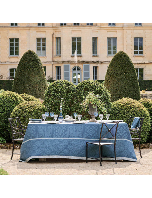Garnier Thiebaut table runner Harmonie Blue