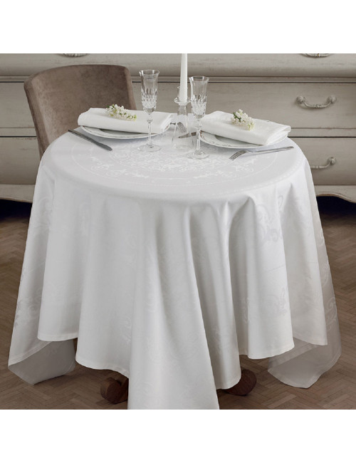 Garnier Thiebaut 4 white Comtesse napkins