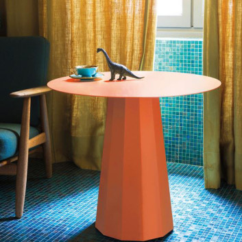 MATIERE GRISE Ankara lounge table - 39 colors
