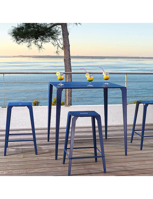 CARRIER Valence table 90x90cm - 32 colors 3 heights