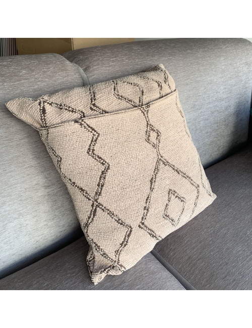 Pôdevache Evato square braided cushion 45x45cm