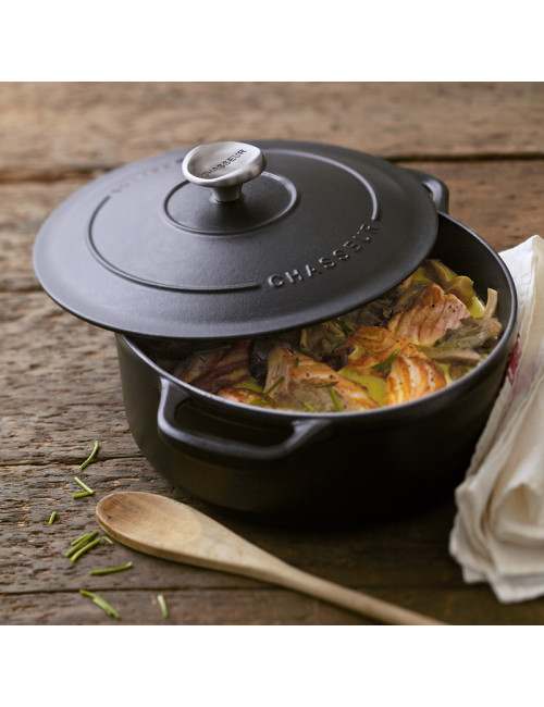 CHASSEUR Cast Iron Cocotte Dish 22cm - 2 Colors