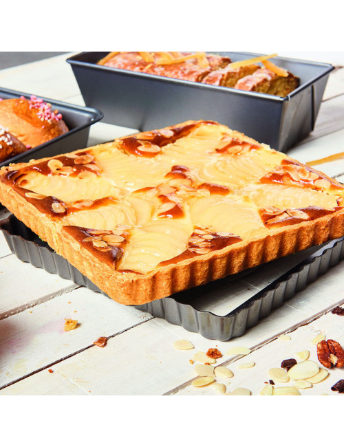 DE BUYER Square Tart Pan with Removable Bottom in Non-Stick Steel - 2 Sizes