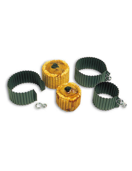 MATFER Round Fluted Steel Pâté en Croute Mold - 2 Sizes